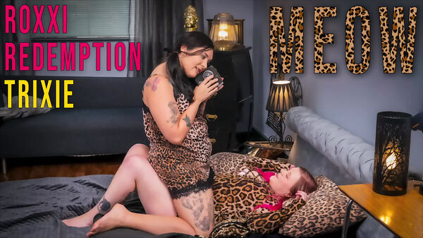 Roxxii Redemption & Trixie - Meow at Girls Out West