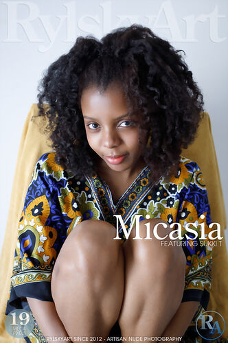 Micasia at Rylsky Art