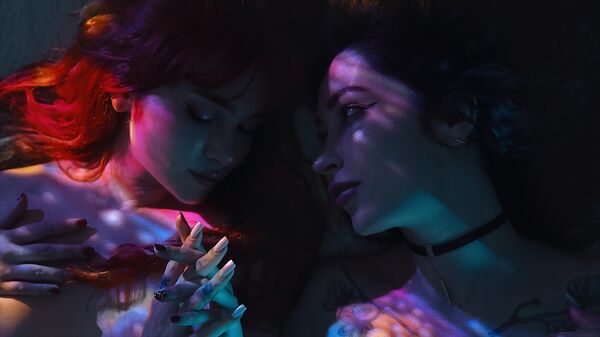 Download Non E Un Film with MIMO at Suicide Girls now! Cover featuring MIMO in Non E Un Film from Suicide Girls