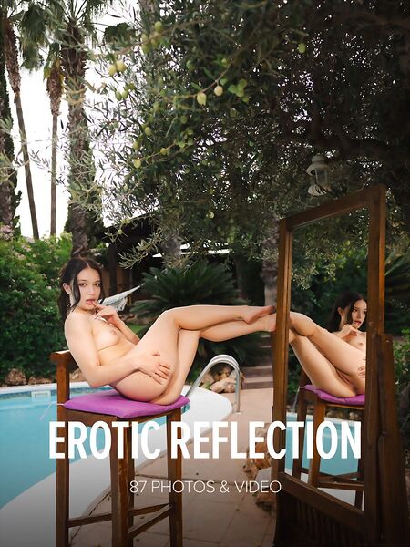 Erotic Reflection cover from Watch 4 Beauty