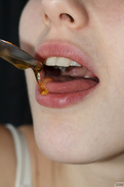 Zeta BB Low Maintenance at Zishy