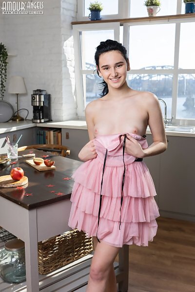 Presenting Charlotte - 6/20 Presenting Charlotte from Amour Angels - 6/20