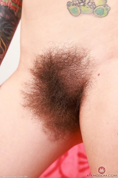 Pearl Sage looking her finest - 13/20 Pearl Sage looking her finest from ATK Hairy - 13/20