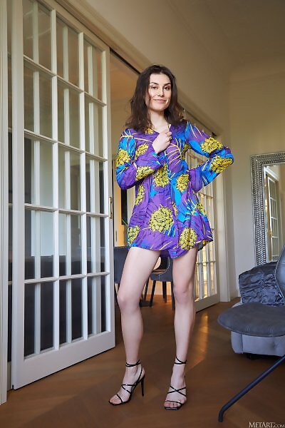 Andrea in Delicate Reveal from Met Art - 1/18