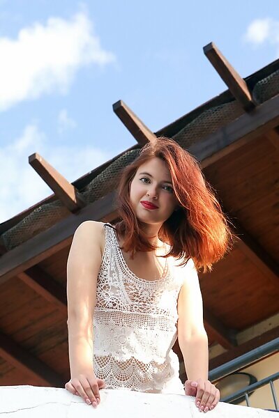 Felicia Vina in Medioni - 1/18 Felicia Vina in Medioni from Rylsky Art - 1/18