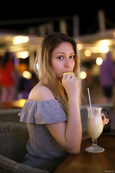 Katty Muss in Vecere - 3/18 Katty Muss in Vecere from Rylsky Art - 3/18