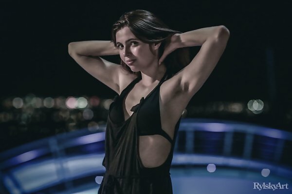 Lavuinne featuring Felicia Vina by Rylsky - 16/16 Lavuinne featuring Felicia Vina by Rylsky from Rylsky Art - 16/16