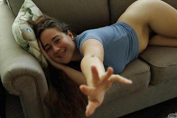 Josie Beall in Thrifters Like You from Zishy - 10/16