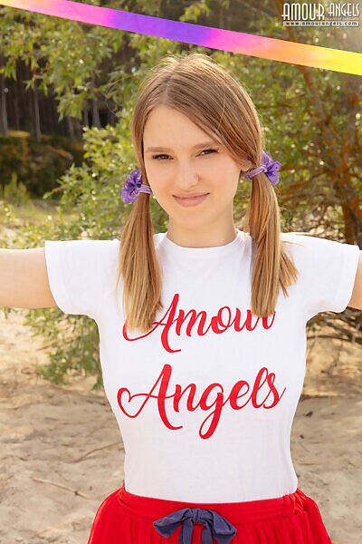 Miama in Multicolor - 2/20 Miama in Multicolor from Amour Angels - 2/20