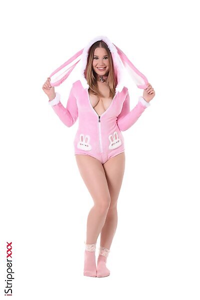 Amalia Davis in Smooth Bunny from iStripper - 1/15