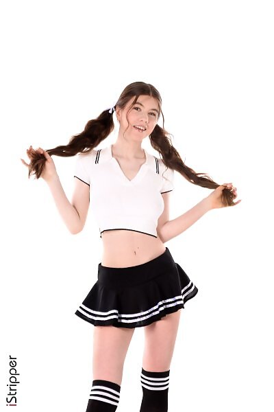 Marichka Glory in Jeune Et Jolie - 2/15 Marichka Glory in Jeune Et Jolie from iStripper - 2/15