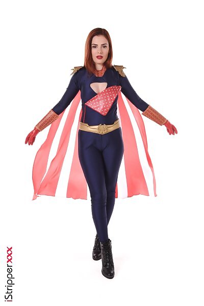 Mina Von D in Moanlander - 1/15 Mina Von D in Moanlander from iStripper - 1/15