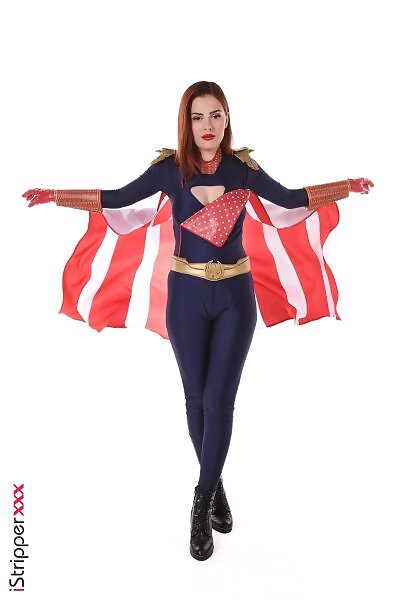 Mina Von D in Moanlander - 2/15 Mina Von D in Moanlander from iStripper - 2/15