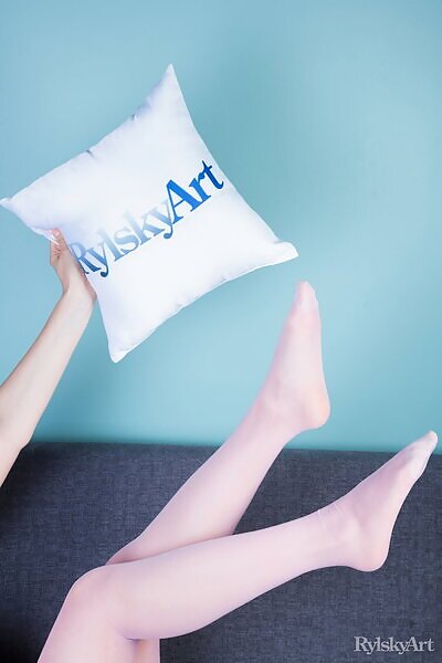 Pilau featuring Elle Mira by Rylsky - 4/16 Pilau featuring Elle Mira by Rylsky from Rylsky Art - 4/16