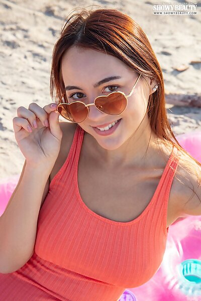 Aura in Fresh Breeze - 6/20 Aura in Fresh Breeze from Showy Beauty - 6/20