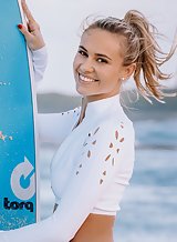 Babes share their private surfing instructor on vacation