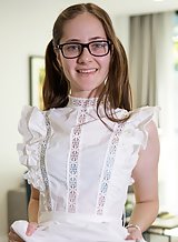 Cute nerdy teen plays with her hairy pussy