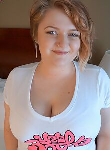 Chubby amateur shows off her big boobs