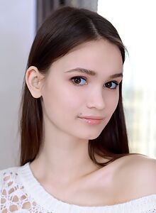 Teen beauty Anastasia Bella reveals skinny figure by stripping everything