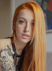 Violetlatte in The Perfect Bath by Suicide Girls