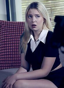 Nikoletta Queen in Will You Punish Me? at Dark Room VR