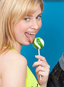 Cute blonde girl getting fucked in bed