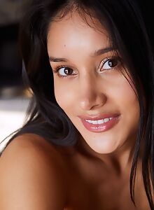 Shaved Latina lifts up her dress