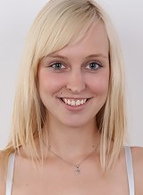 Casting pics of a lovely blonde teen