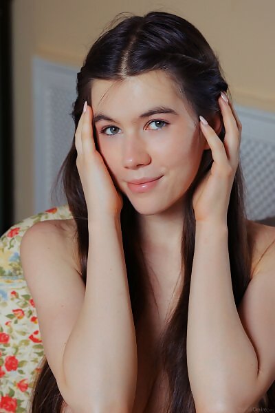 Marichka Glory in Carpet by Arkisi from Eternal Desire - 3/18