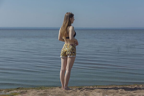 Siena in blue panties from Fame Girls - 1/16