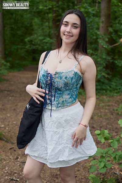 Remido in Enchanted Woods from Showy Beauty - 2/20